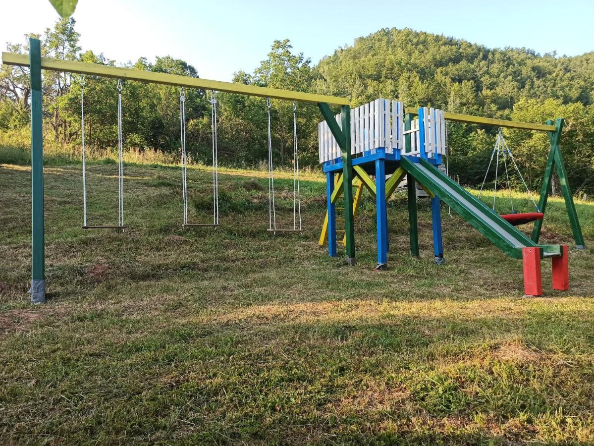 Seosko Domacinstvo „Gabar” Villa Custica Luaran gambar